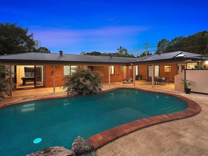 64 Coorabin Court, Tallebudgera QLD 4228