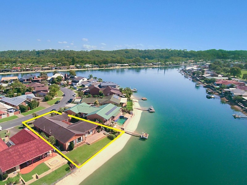 21 Dogwood Drive, Palm Beach QLD 4221