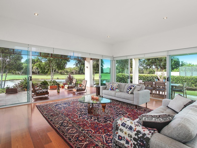 740 Peninsula Drive, Robina QLD 4226