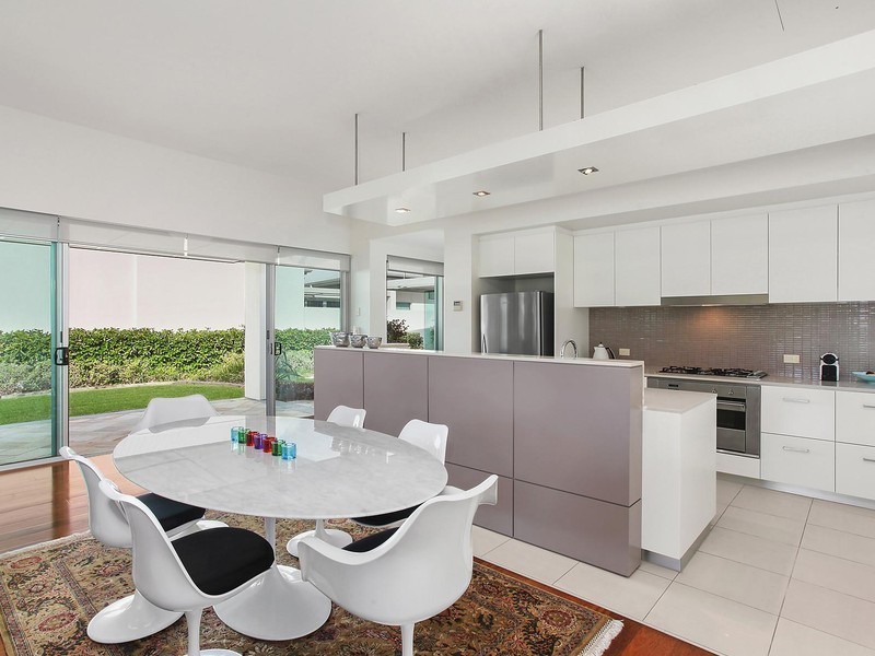 740 Peninsula Drive, Robina QLD 4226