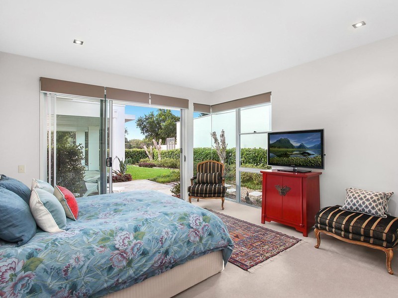 740 Peninsula Drive, Robina QLD 4226