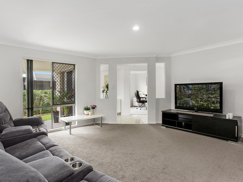 103 Leyte Avenue, Palm Beach QLD 4221