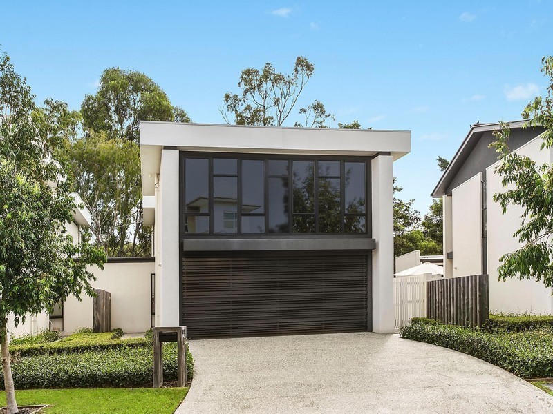 892 Medinah Avenue, Robina QLD 4226