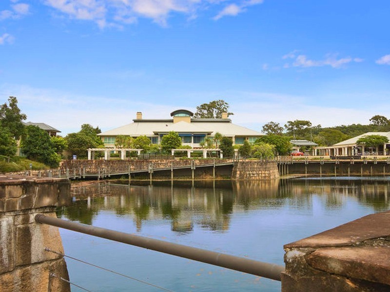 2/600 Glades Drive, Robina QLD 4226