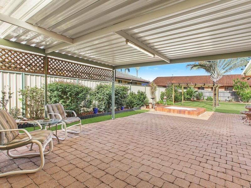 18 Pinon Close, Elanora QLD 4221