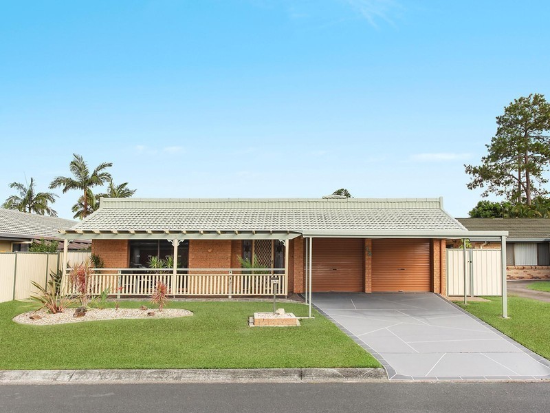 18 Pinon Close, Elanora QLD 4221
