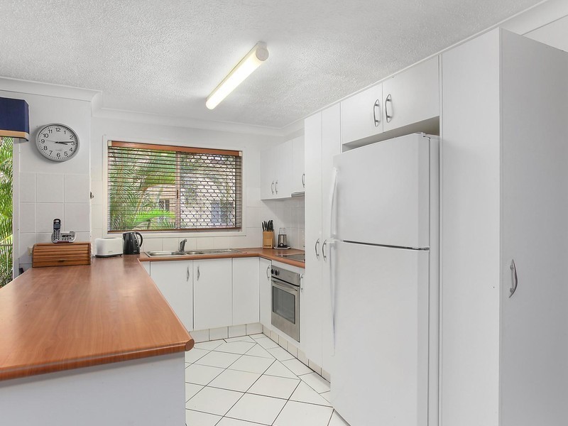 4/9 Twenty Eighth Avenue, Palm Beach QLD 4221