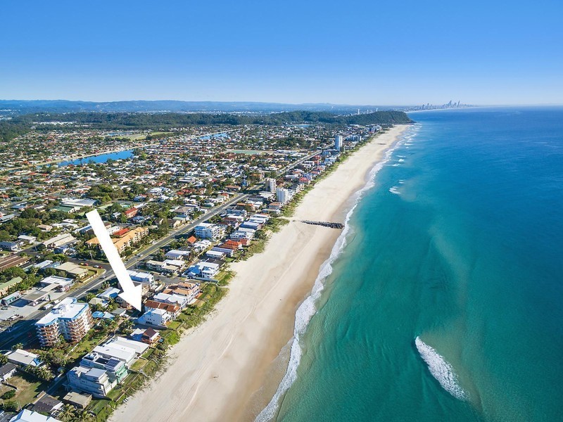 141 Jefferson Lane, Palm Beach QLD 4221