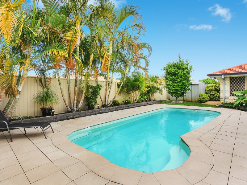 22 Acron Street, Elanora QLD 4221