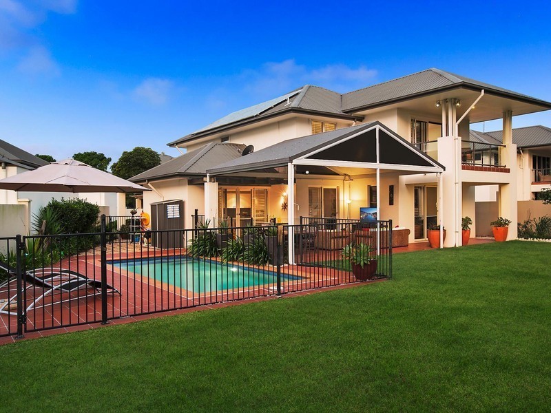 192 Easthill Drive, Robina QLD 4226