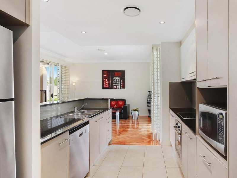 192 Easthill Drive, Robina QLD 4226