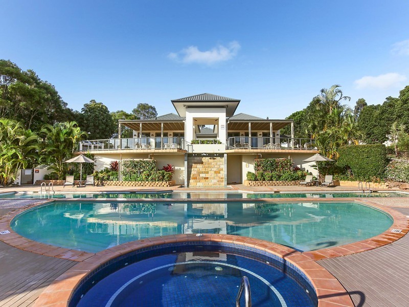 192 Easthill Drive, Robina QLD 4226