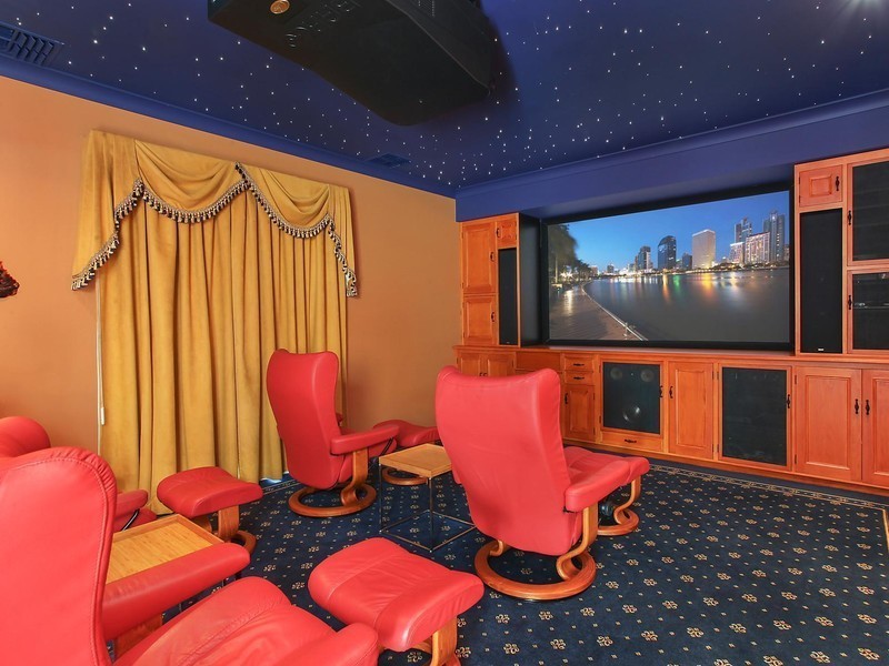 63 Manly Drive, Robina QLD 4226