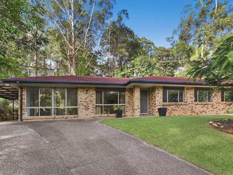 13 Coote Court, Currumbin Waters QLD 4223