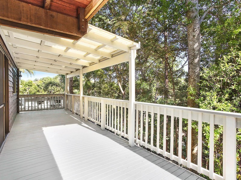 13 Bindoon Close, Elanora QLD 4221