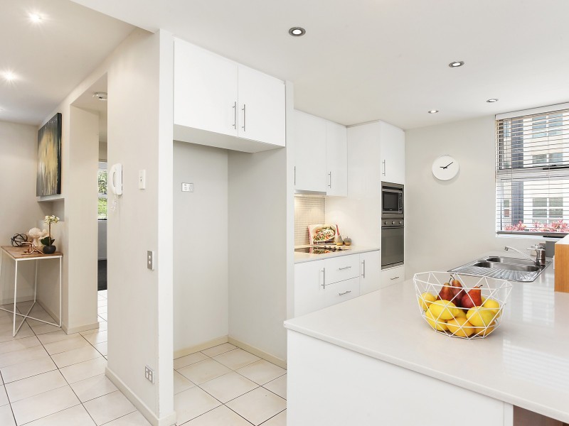 6/901 Medinah Avenue, Robina QLD 4226