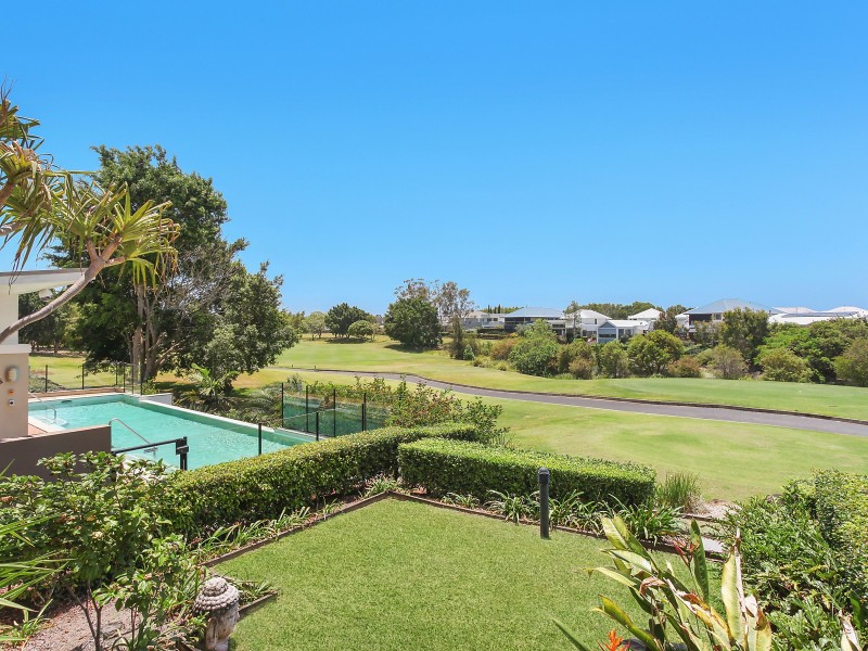 6/901 Medinah Avenue, Robina QLD 4226