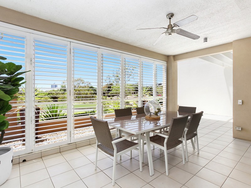 6/901 Medinah Avenue, Robina QLD 4226