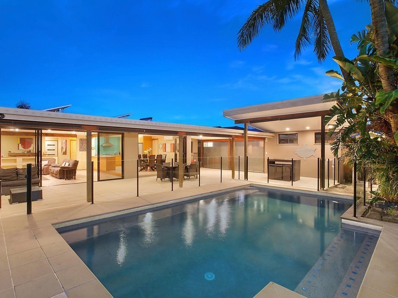 54 Parnki Parade, Palm Beach QLD 4221