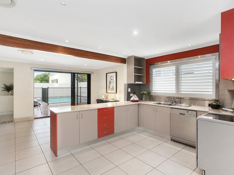 48 First Avenue, Palm Beach QLD 4221