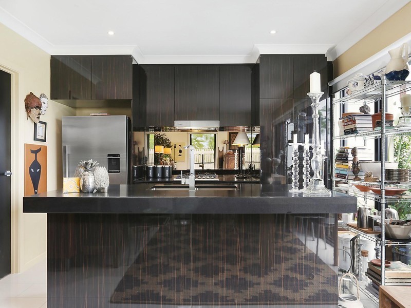 11 Peninsula Drive, Robina QLD 4226