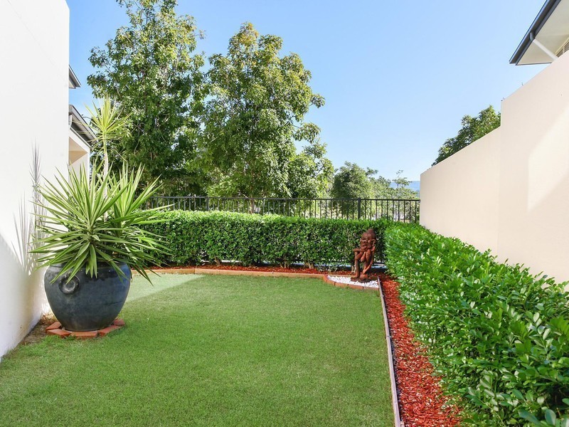 110 Easthill Drive, Robina QLD 4226