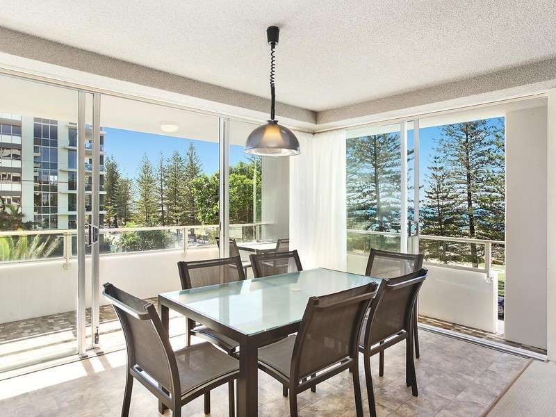 8/194 The Esplanade, Burleigh Heads QLD 4220