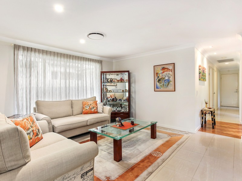 257 Easthill Drive, Robina QLD 4226