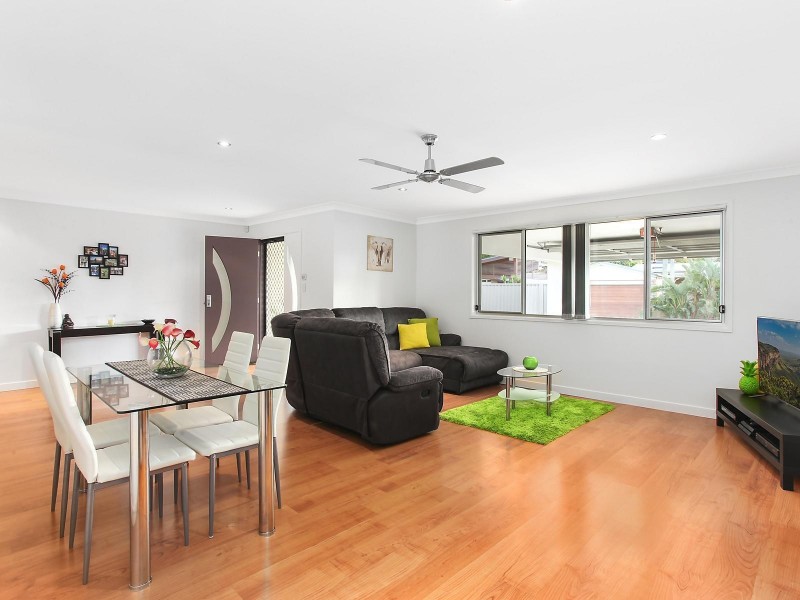 12 Merauke Avenue, Palm Beach QLD 4221