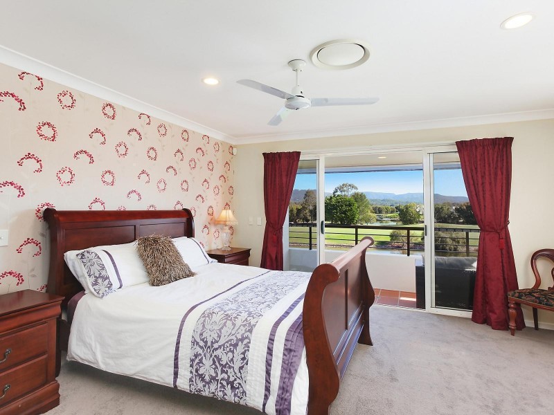 238 Easthill Drive, Robina QLD 4226