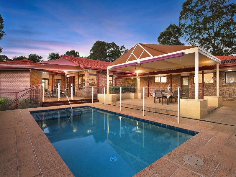 37 Westminster Boulevard, Elanora QLD 4221