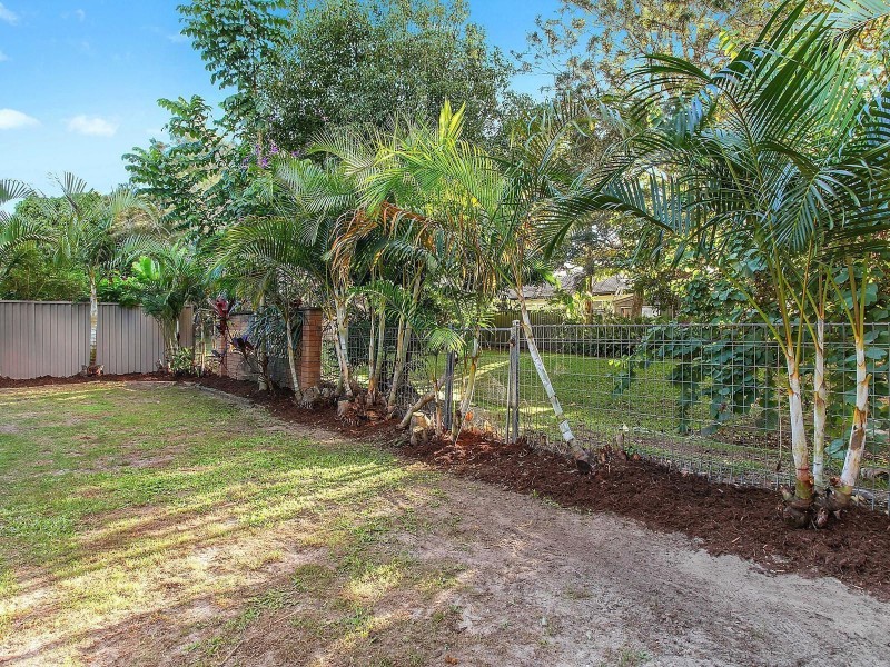 5 Celebes Avenue, Palm Beach QLD 4221