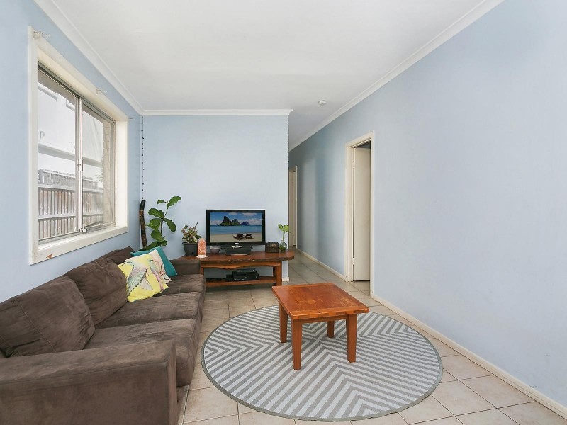 33 Twenty Fifth Avenue, Palm Beach QLD 4221