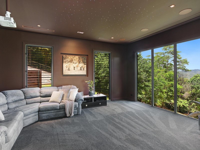 66 Kagoola Drive, Mudgeeraba QLD 4213