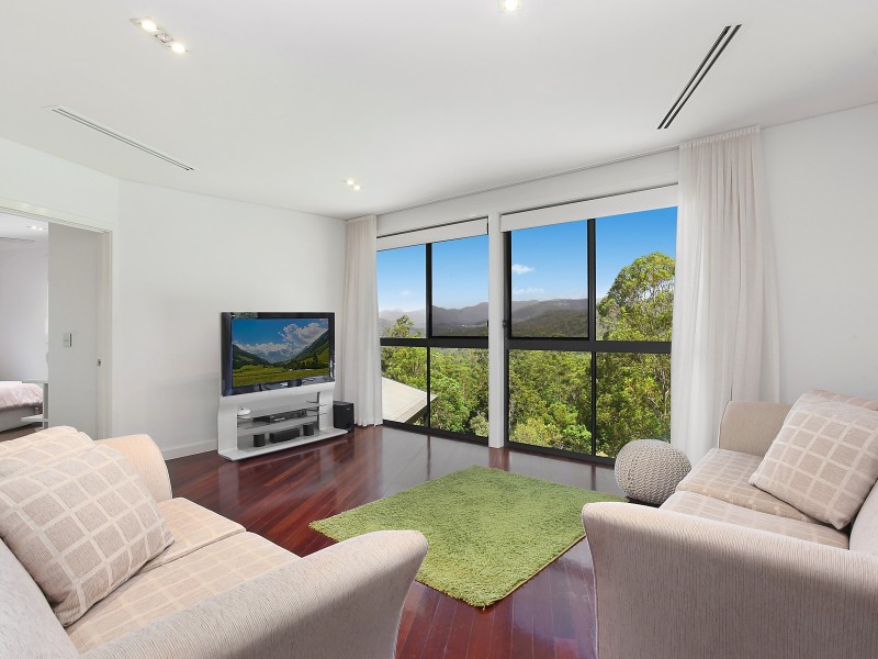 66 Kagoola Drive, Mudgeeraba QLD 4213