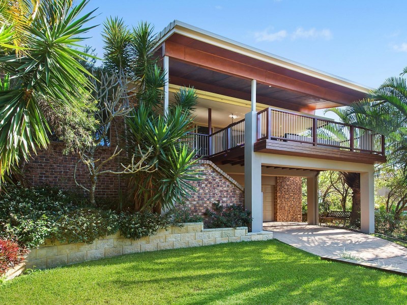 23 Jarrahdale Drive, Elanora QLD 4221
