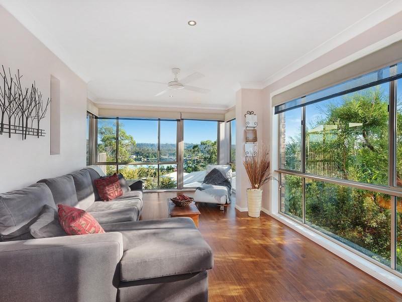 23 Jarrahdale Drive, Elanora QLD 4221