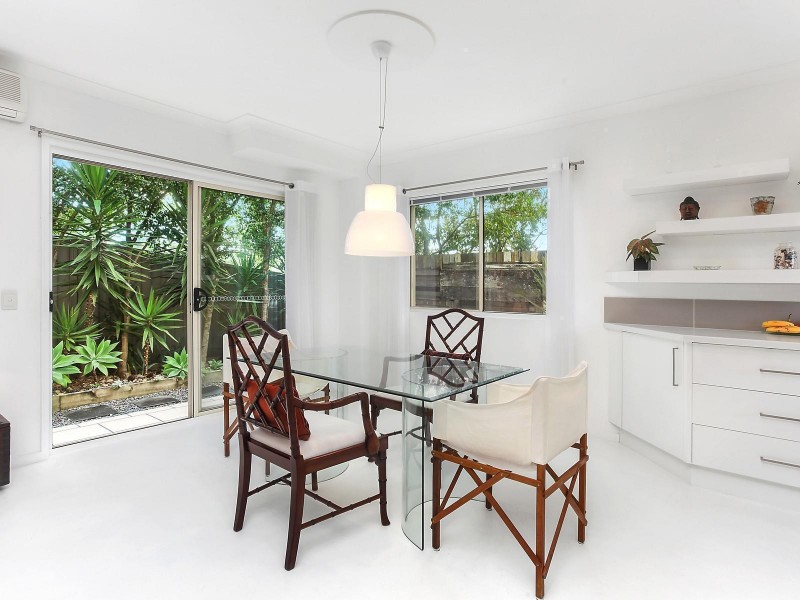 1/142 Smith Street, Southport QLD 4215