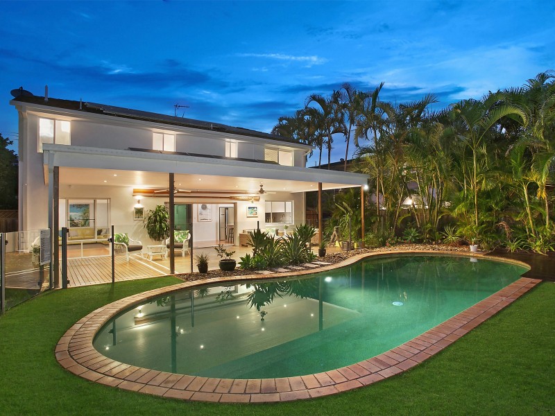 17 Bunyip Street, Burleigh Heads QLD 4220