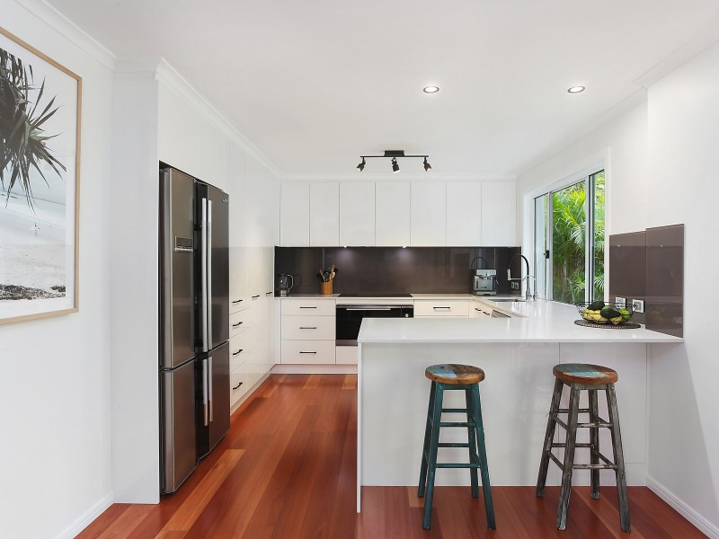 17 Bunyip Street, Burleigh Heads QLD 4220