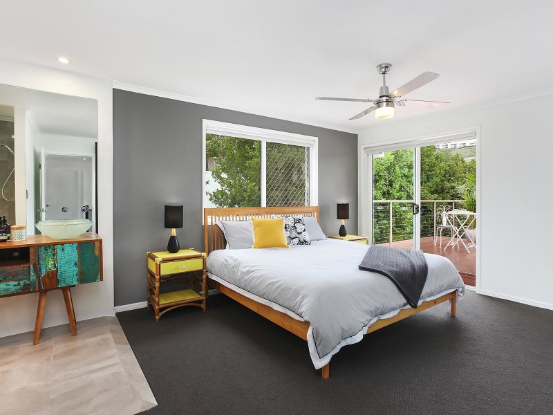 17 Bunyip Street, Burleigh Heads QLD 4220