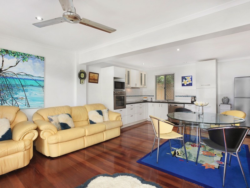 17 Bunyip Street, Burleigh Heads QLD 4220