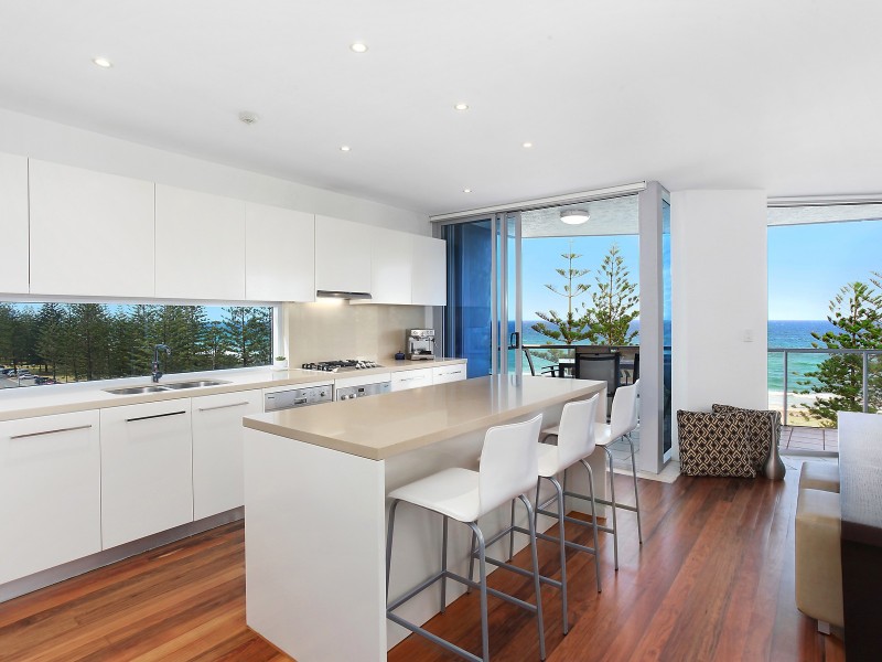 6/112 The Esplanade, Burleigh Heads QLD 4220