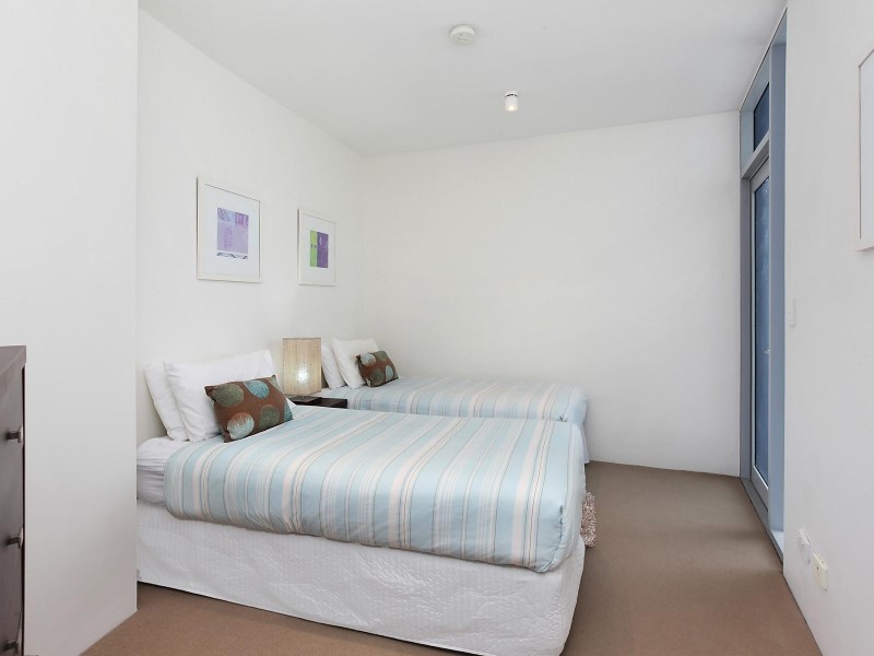 6/112 The Esplanade, Burleigh Heads QLD 4220