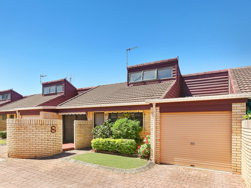 8/7 Lind Avenue, Palm Beach QLD 4221