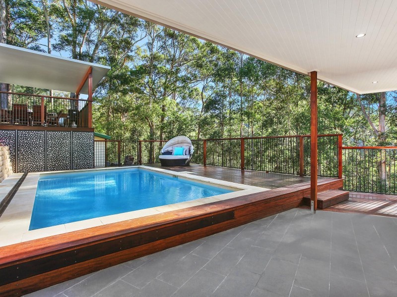 26 Waters Road, Bonogin QLD 4213