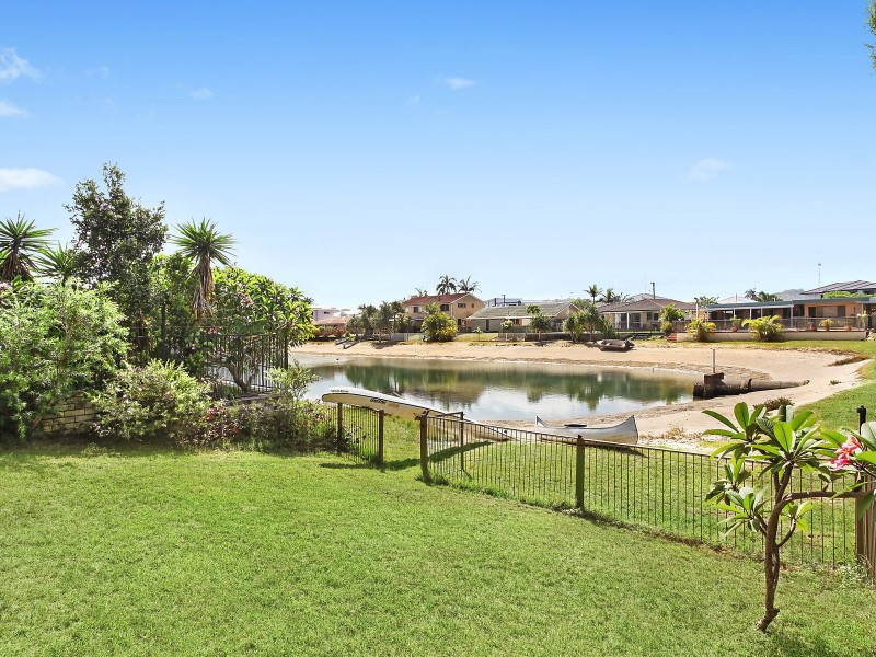 1/3 Barracuda Court, Palm Beach QLD 4221