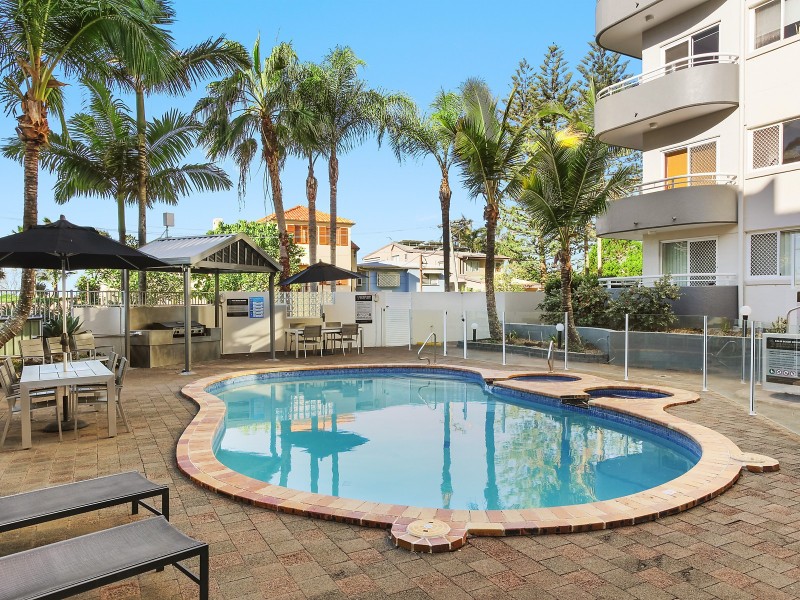9/14 Jefferson Lane, Palm Beach QLD 4221