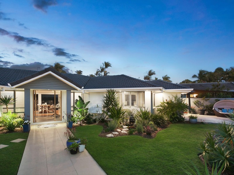 149 Tahiti Avenue, Palm Beach QLD 4221