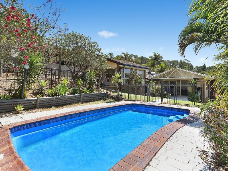 10 Jandakot Court, Elanora QLD 4221